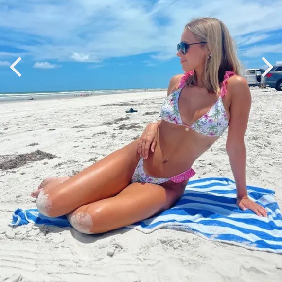 Blackbough coco frio ruffled triangle top & cheeky bottoms New in bag 🥥💗🎀 - Picture 6 of 16